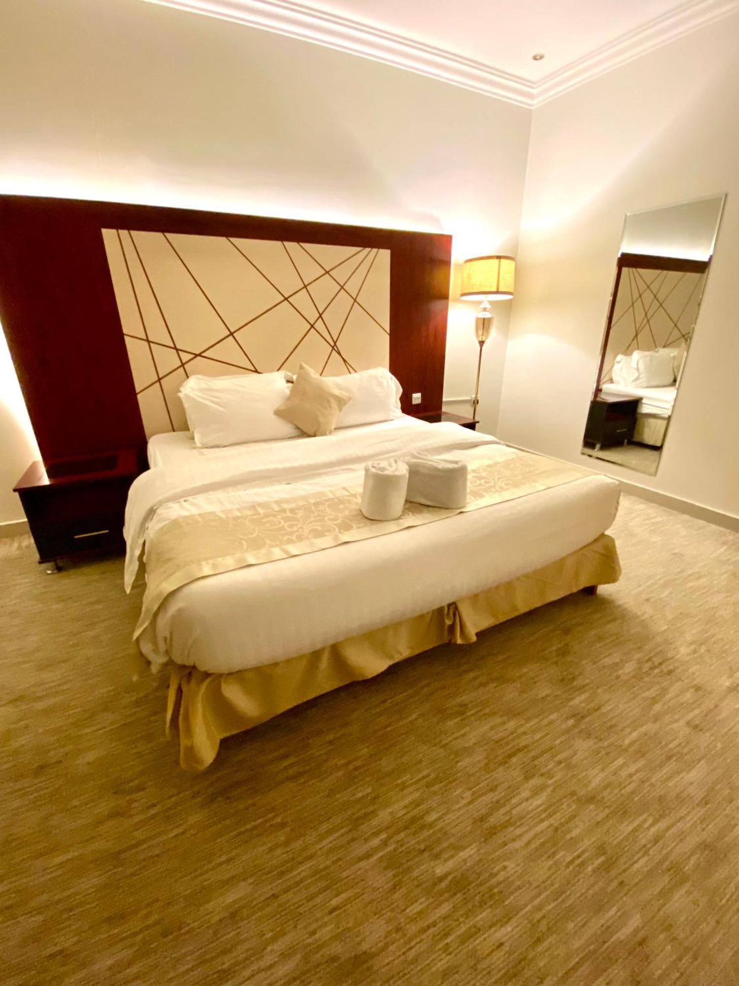 Al Joon Hotel Riyadh Exterior photo