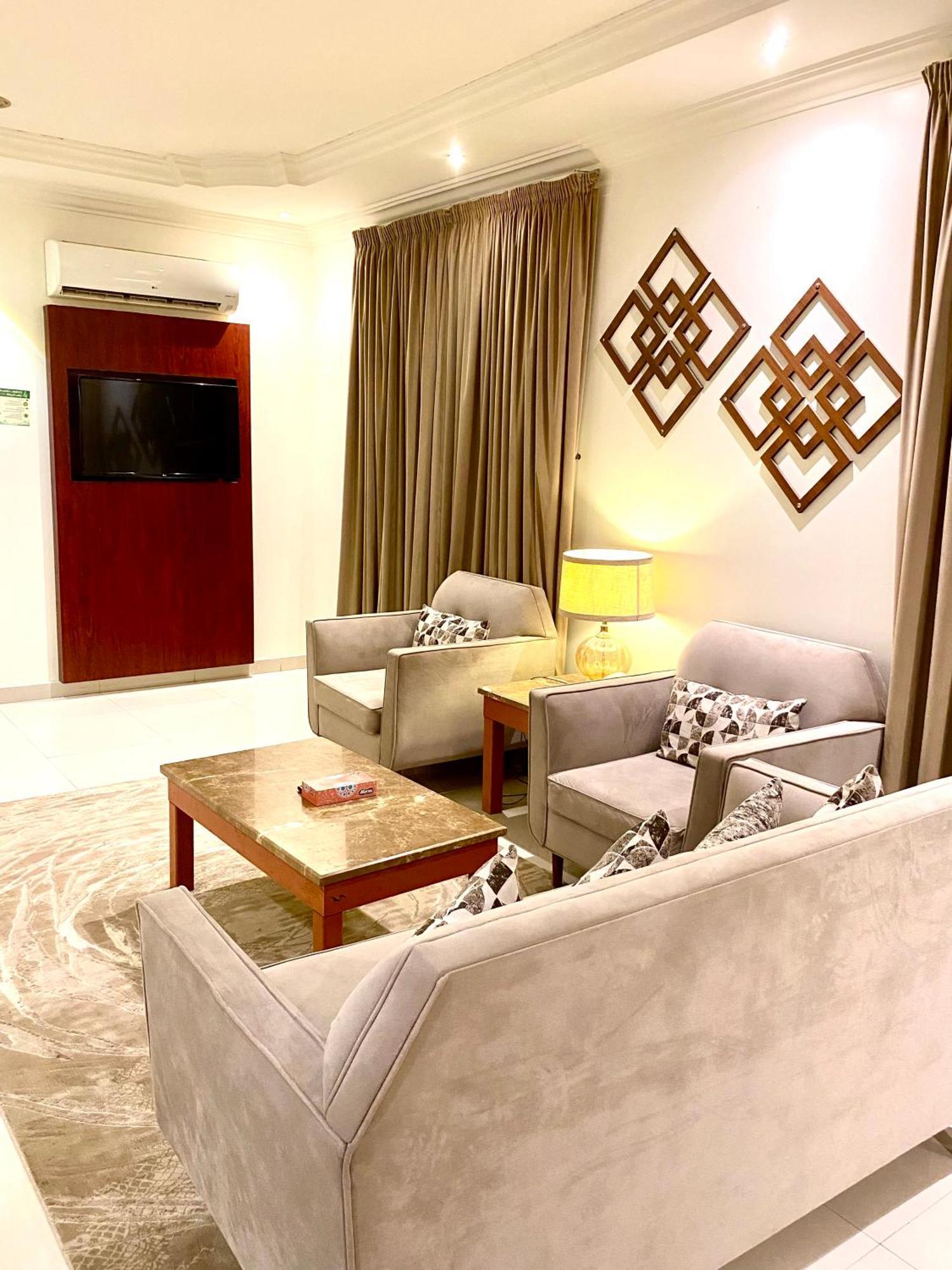 Al Joon Hotel Riyadh Exterior photo
