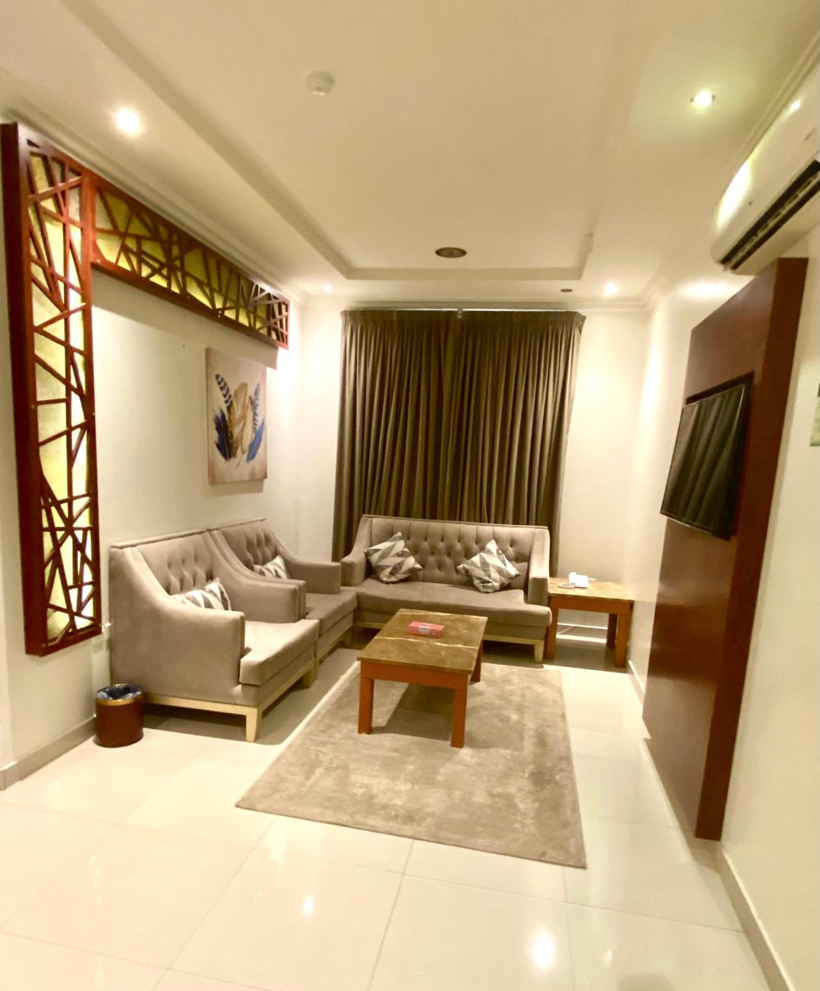Al Joon Hotel Riyadh Exterior photo