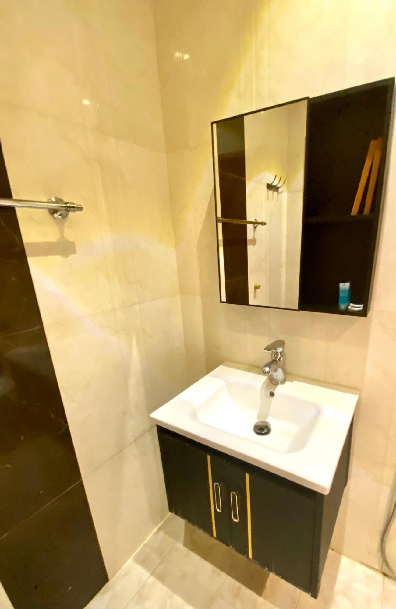Al Joon Hotel Riyadh Exterior photo