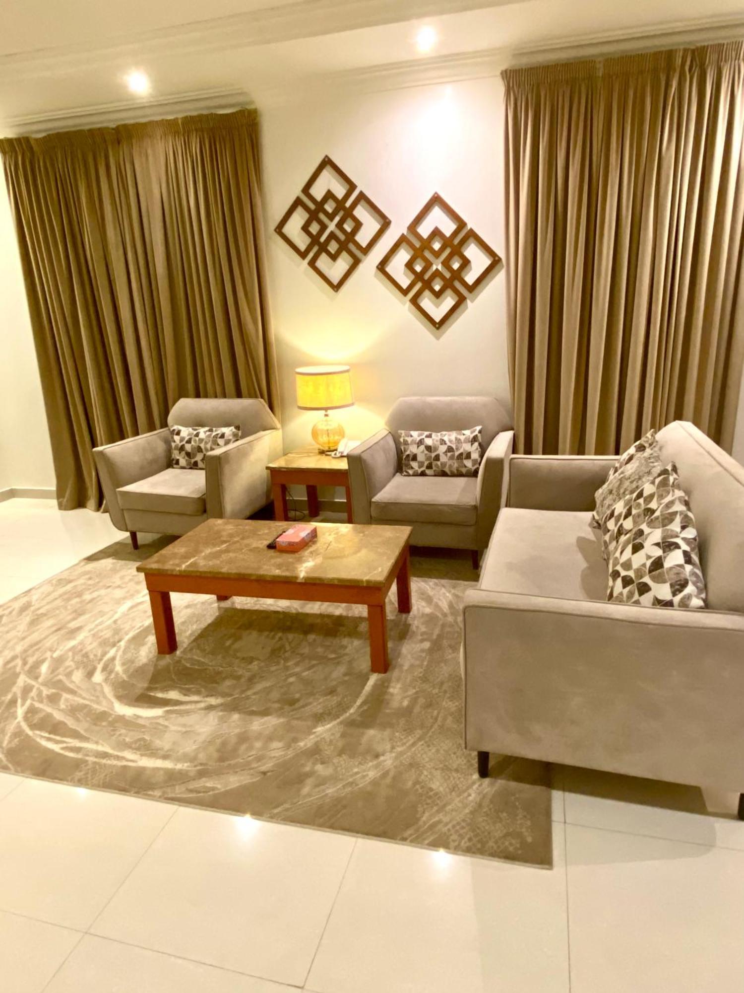 Al Joon Hotel Riyadh Exterior photo