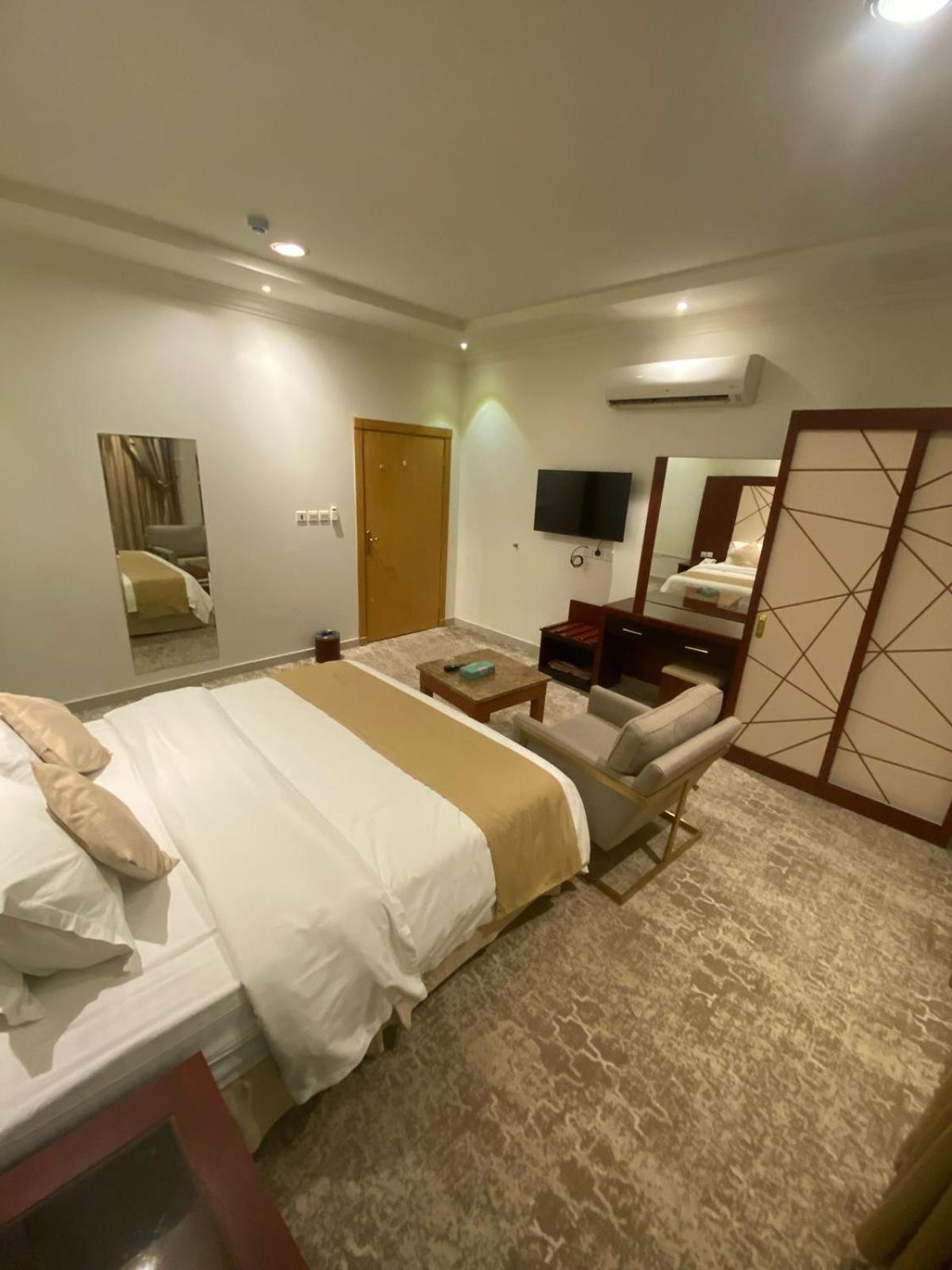 Al Joon Hotel Riyadh Exterior photo